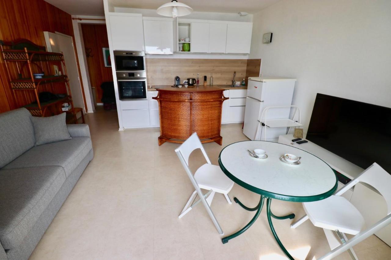 Comfortable, Renovated Studio In Top Cap Ferret Location, 1St Line With Bay View Lege-Cap-Ferret Exterior photo