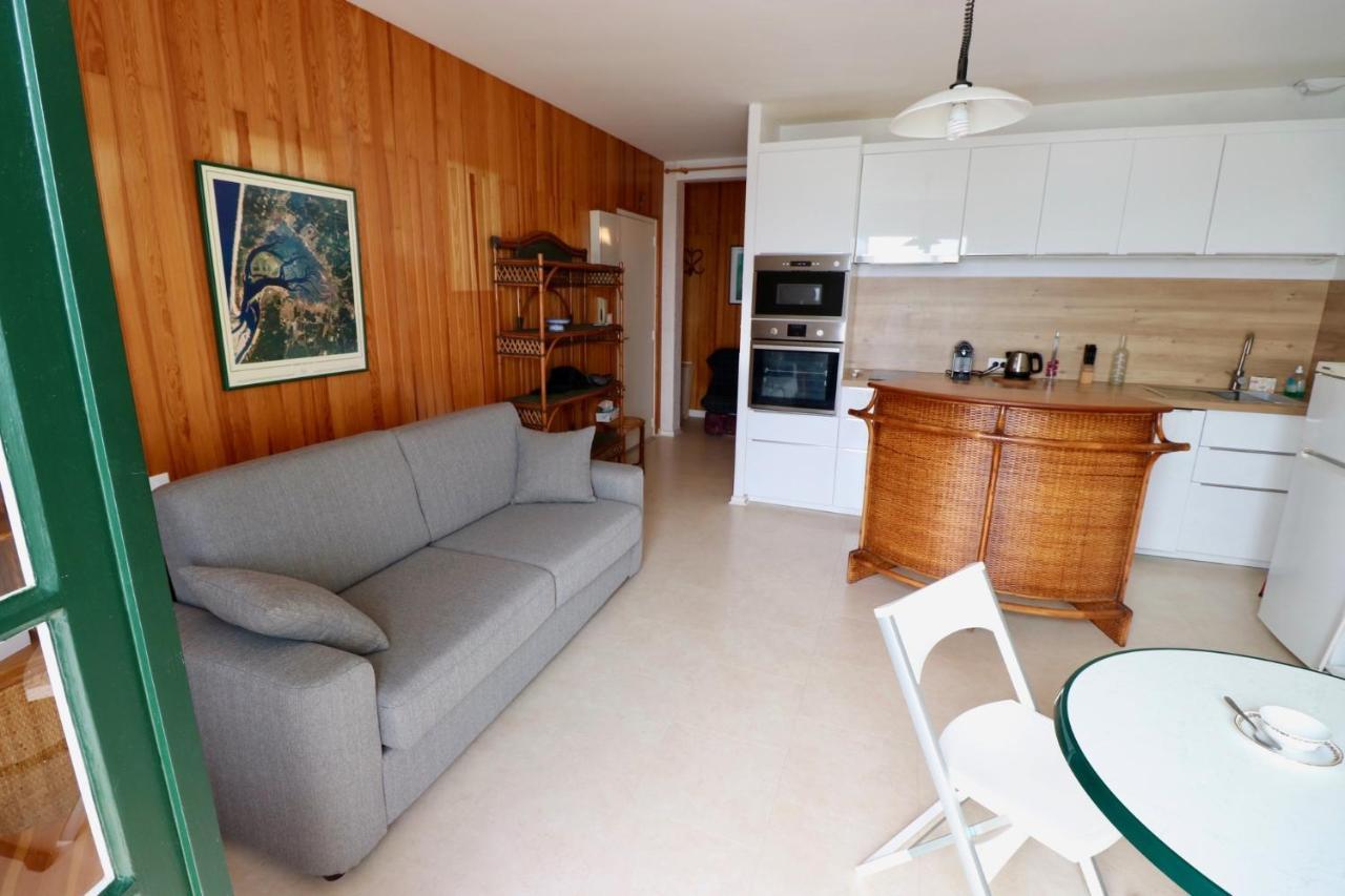 Comfortable, Renovated Studio In Top Cap Ferret Location, 1St Line With Bay View Lege-Cap-Ferret Exterior photo